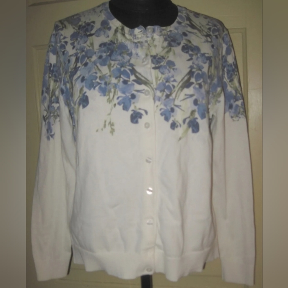 Women's button up sweater, size small